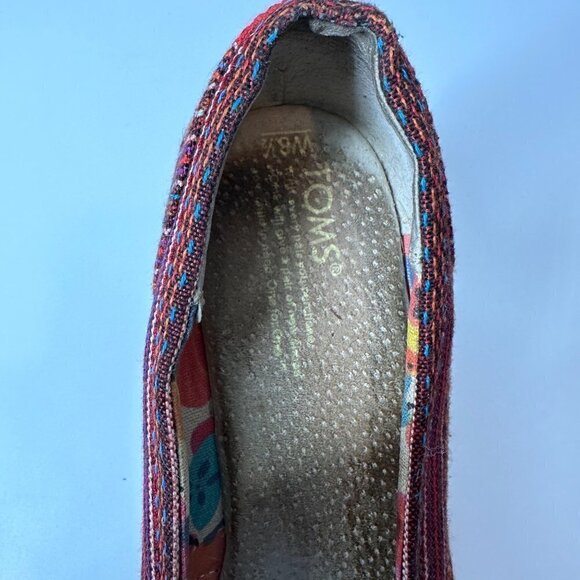 TOMS Espadrille Wedge Pumps Peep Toe Red Boho Pattern Canvas Women size 8.5 - Picture 8 of 9